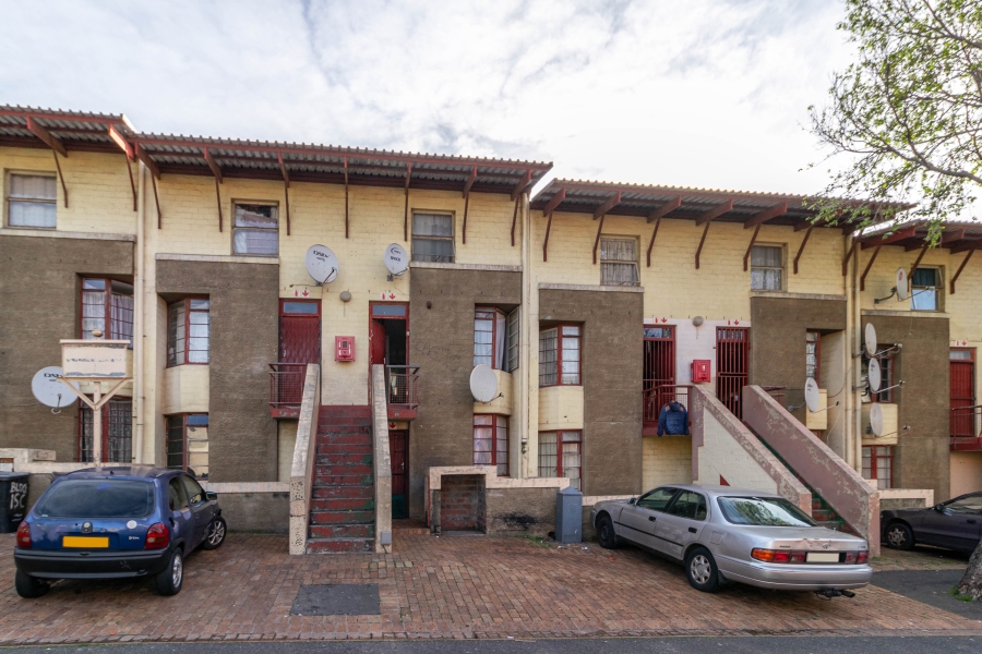 3 Bedroom Property for Sale in Zonnebloem Western Cape